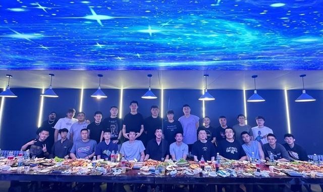 泸媒：张镇麟上赛季在辽宁队并不顺心 与杨鸣有分歧产生换队念头